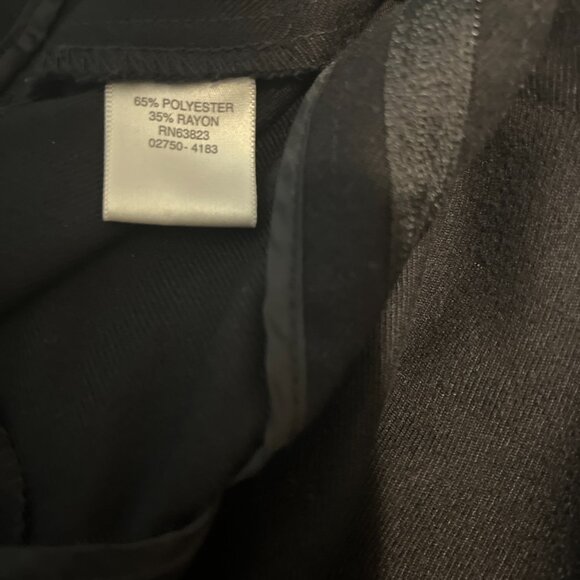 Cristopher& banks black dress pants size 6 short. - Picture 9 of 11